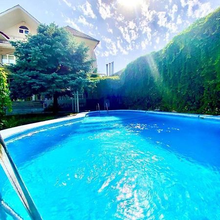 Ridon Lux Hotel Ташкент Екстериор снимка